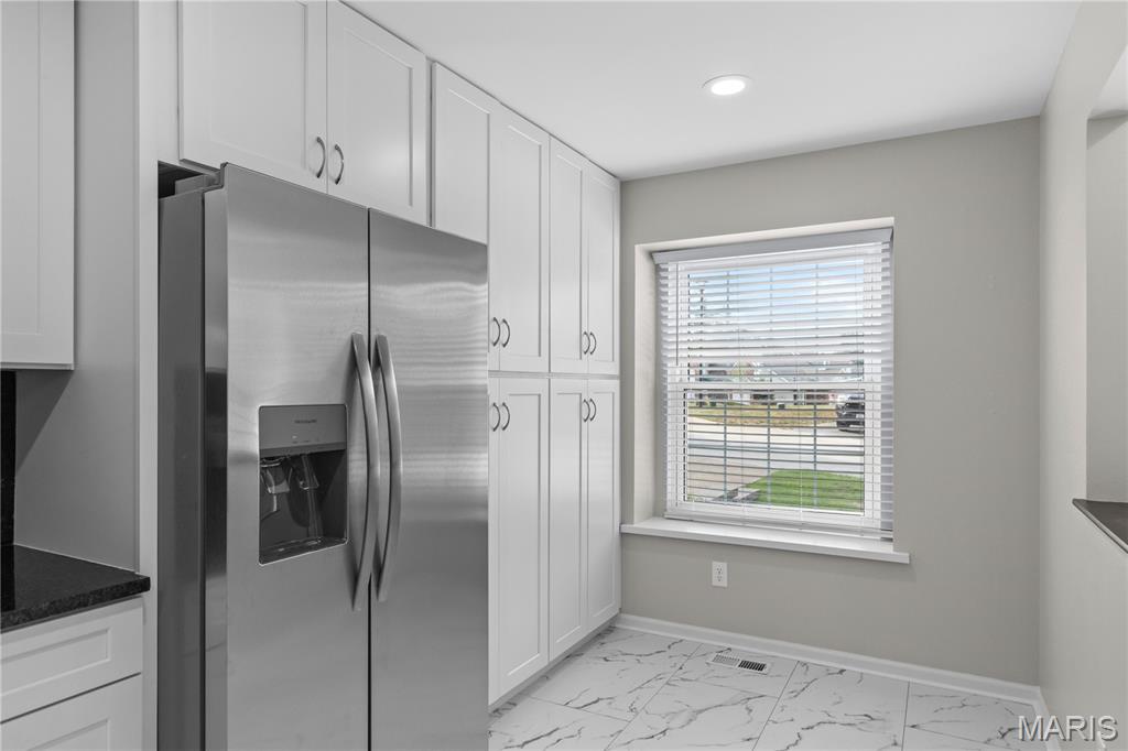 178 Cascade Cir Drive Ballwin, MO 63021 - Photo 7 of 31