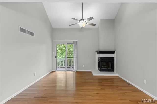 $2,750 | 178 Cascade Cir Drive, Ballwin, MO 63021