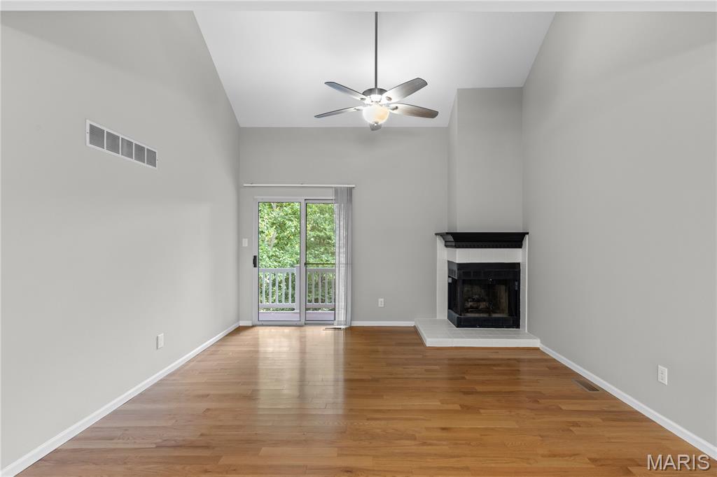 178 Cascade Cir Drive Ballwin, MO 63021 - Photo 9 of 31