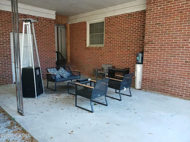 $2,500 | 3826 Winston Boulevard, Wilmington, NC 28403