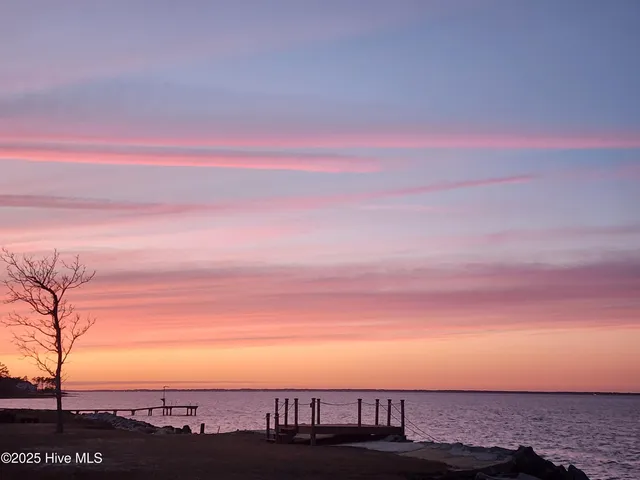 $699,000 | 197 Pamlico Parkway, Beaufort, NC 28516