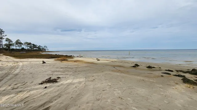 $699,000 | 197 Pamlico Parkway, Beaufort, NC 28516