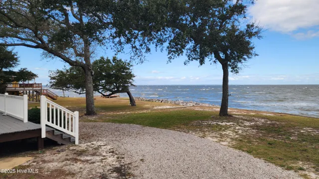 $699,000 | 197 Pamlico Parkway, Beaufort, NC 28516