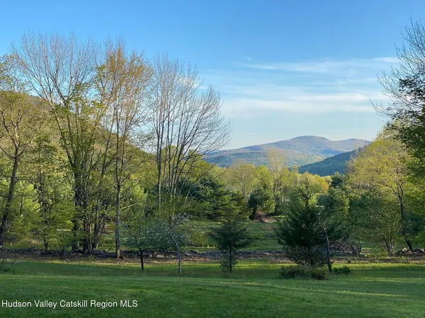 $12,000 | 206 Hutchin Hl Road, Woodstock, NY 12409