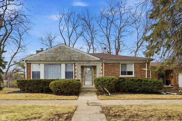 $550,000 | 6310 North La Crosse Avenue, Chicago, IL 60646