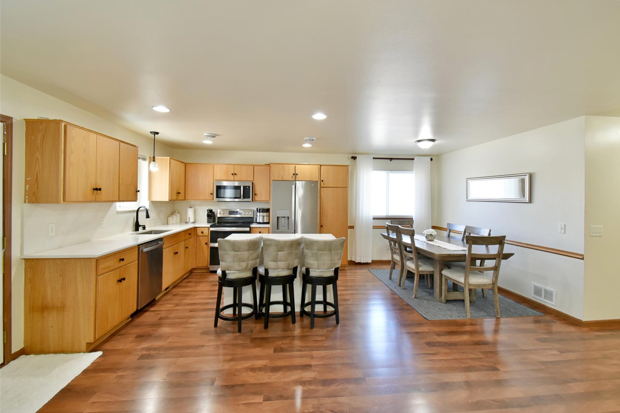 1814 Clearwater Road St. Cloud, MN 56301 - Photo 4 of 14