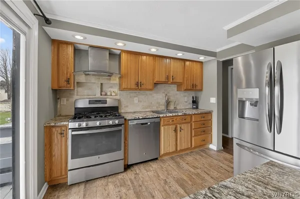 $314,900 | 350 Greengage Circle, Amherst, NY 14051