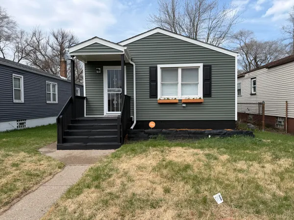 $185,000 | 480 West 23rd Avenue, Gary, IN 46407