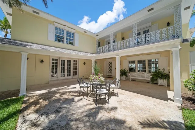 $6,290,000 | 1021 Bay Esplanade, Clearwater Beach, FL 33767