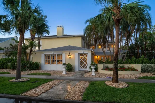 $6,290,000 | 1021 Bay Esplanade, Clearwater Beach, FL 33767