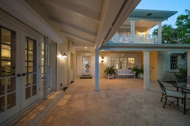 $6,290,000 | 1021 Bay Esplanade, Clearwater Beach, FL 33767