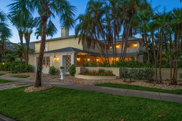 $6,290,000 | 1021 Bay Esplanade, Clearwater Beach, FL 33767