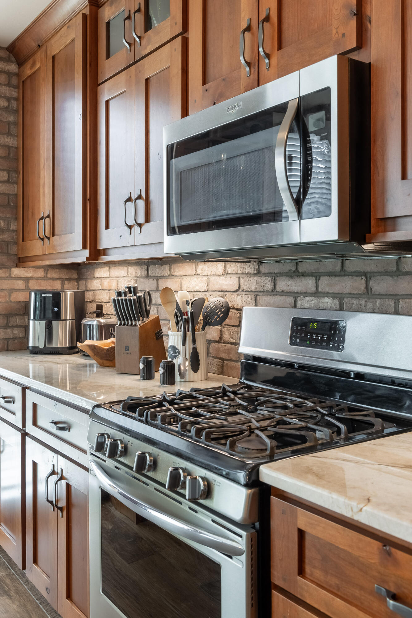 200 Manufacturers Road, Unit 316 Chattanooga, TN 37405 - Photo 9 of 46 Stainless Appliances