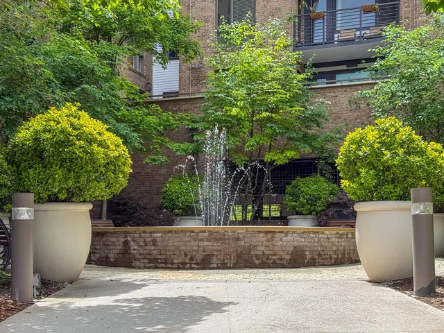 $795,000 | 200 Manufacturers Road, Unit 316, Chattanooga, TN 37405