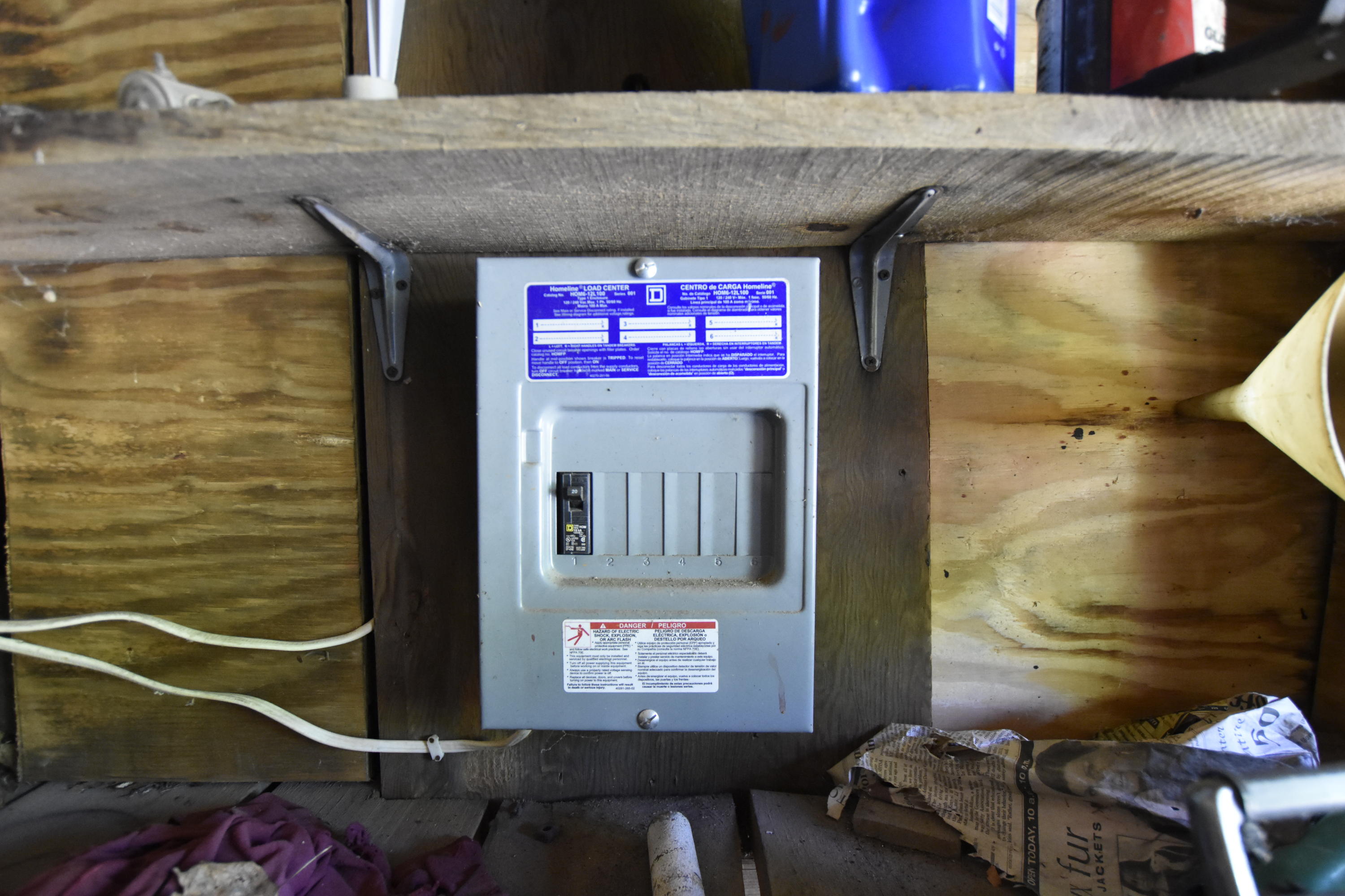 70 Robins Road Ravenna, KY 40472 - Photo 40 of 51 Electric!