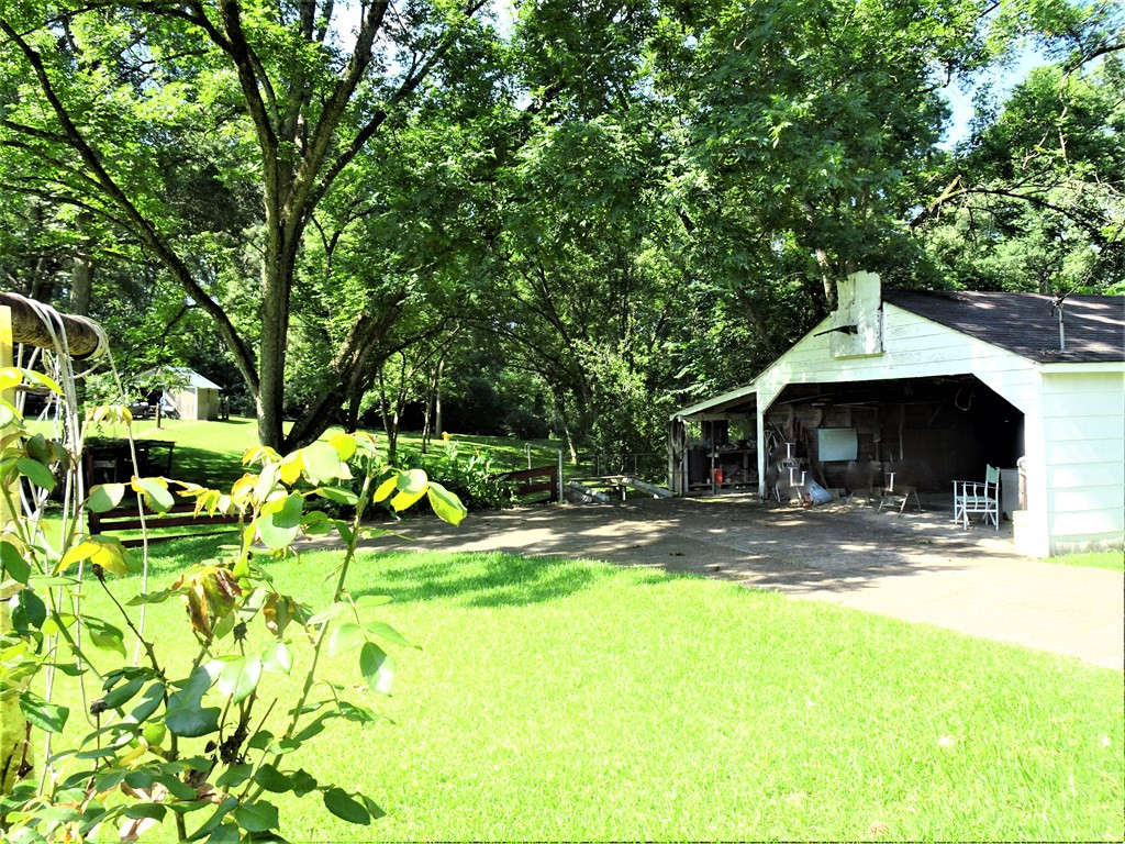 65 North Palestine Road Natchez, MS 39120 - Photo 2 of 29 Photo 2
