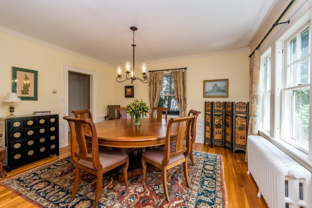 25 Manemet Road Newton, MA 02459 - Photo 5 of 25 Gallery Image 5