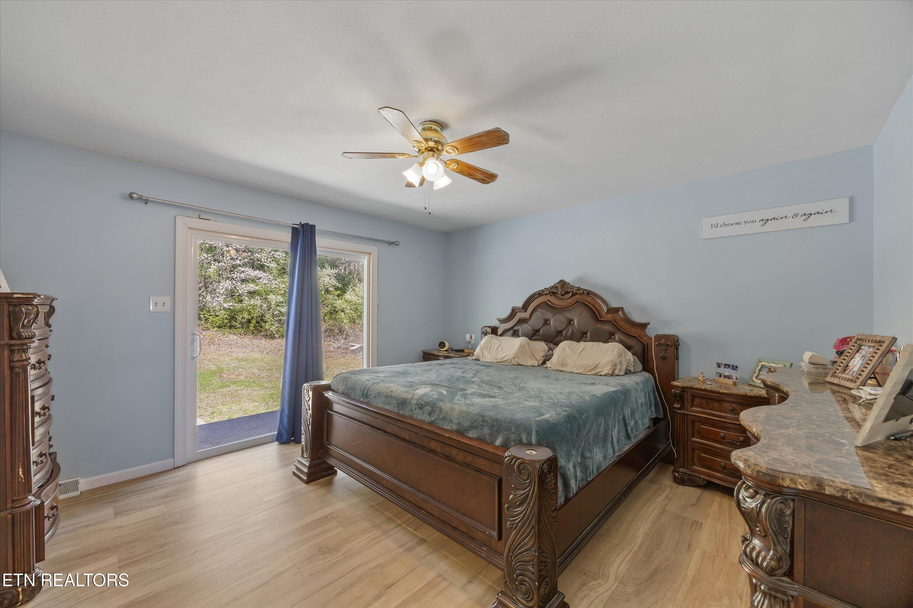 102 Canterbury Road Oak Ridge, TN 37830 - Photo 14 of 32 23-102 Canterbury Rd 24