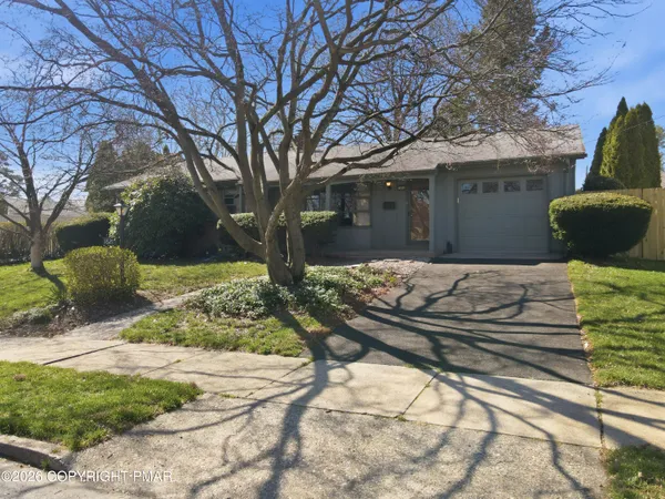 $329,000 | 1621 Lenox Avenue, Bethlehem, PA 18018