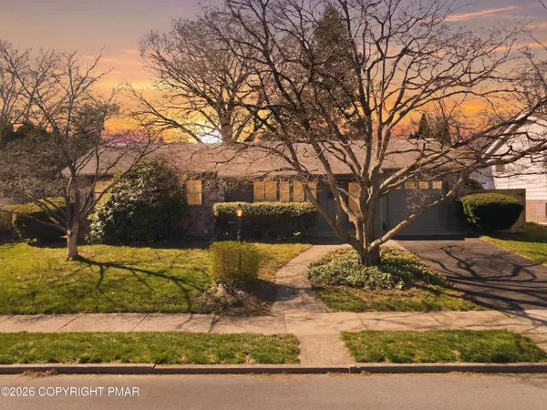 $329,000 | 1621 Lenox Avenue, Bethlehem, PA 18018