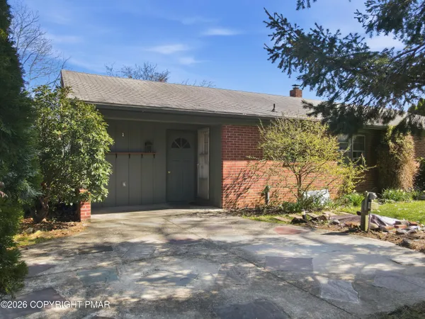 $329,000 | 1621 Lenox Avenue, Bethlehem, PA 18018