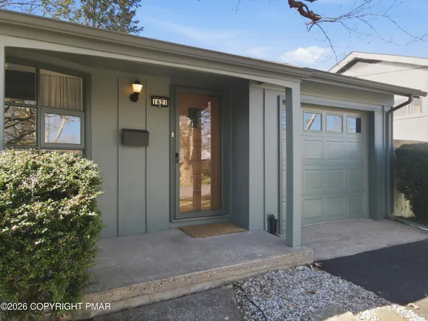 $329,000 | 1621 Lenox Avenue, Bethlehem, PA 18018