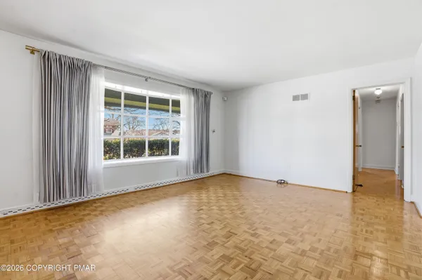 $329,000 | 1621 Lenox Avenue, Bethlehem, PA 18018