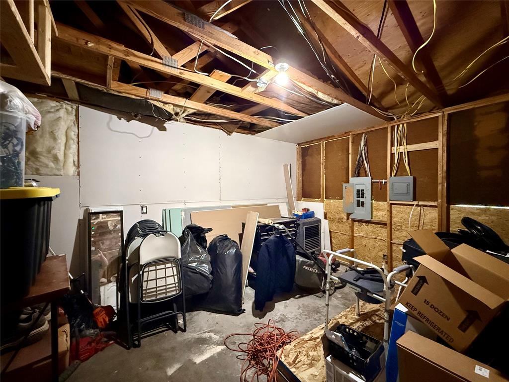 3126 Tres Logos Lane Dallas, TX 75228 - Photo 30 of 36 GARAGE STUDIO