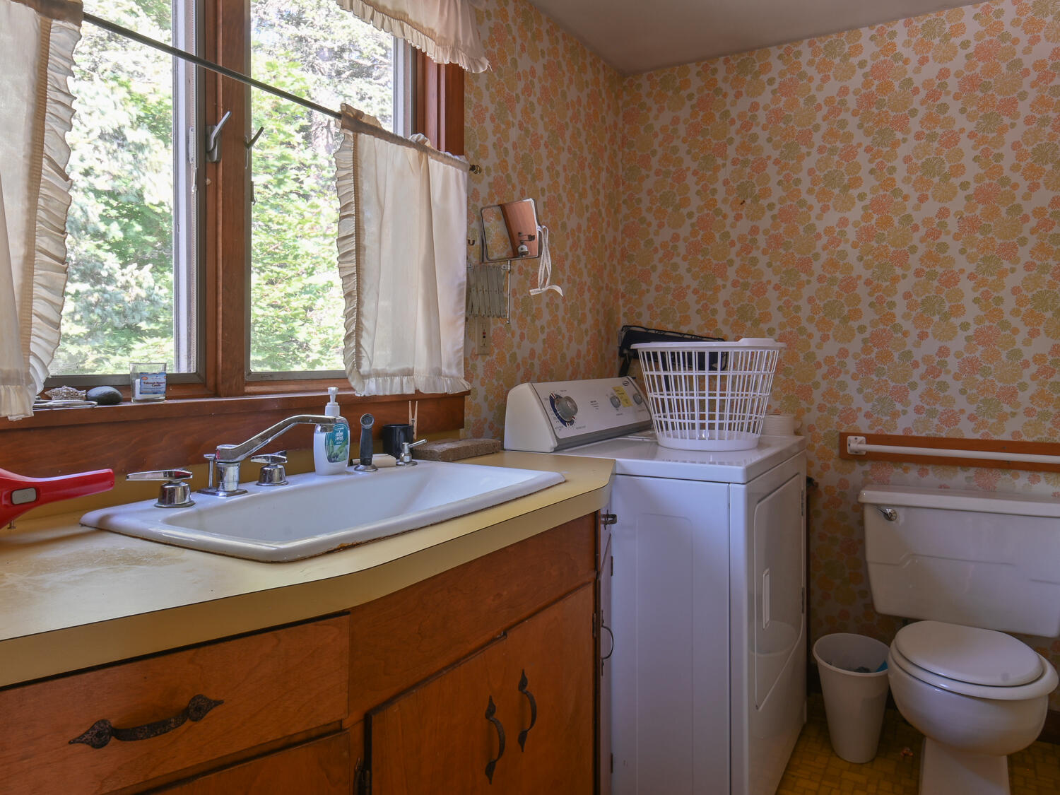 29 Anns Point Road Bass Harbor, ME 04653 - Photo 26 of 42 Laundry /Bathroom