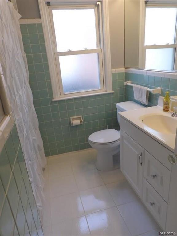 15418 Champaign Road Allen Park, MI 48101 - Photo 26 of 37