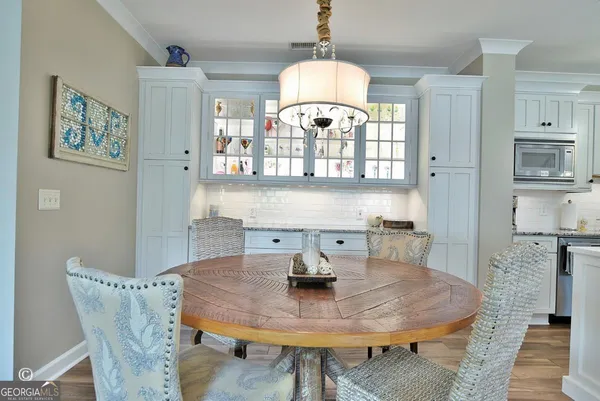 $989,000 | 239 Robin Drive, Hamilton, GA 31811