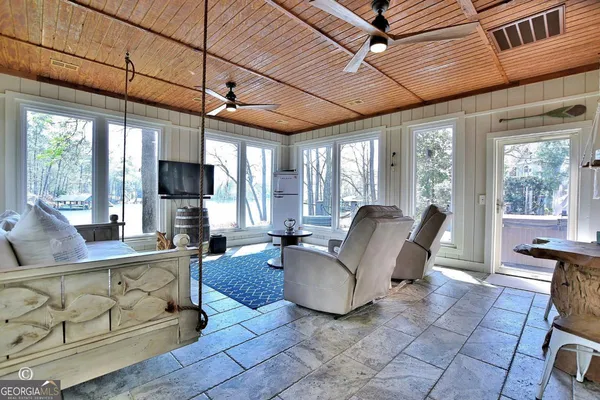 $989,000 | 239 Robin Drive, Hamilton, GA 31811