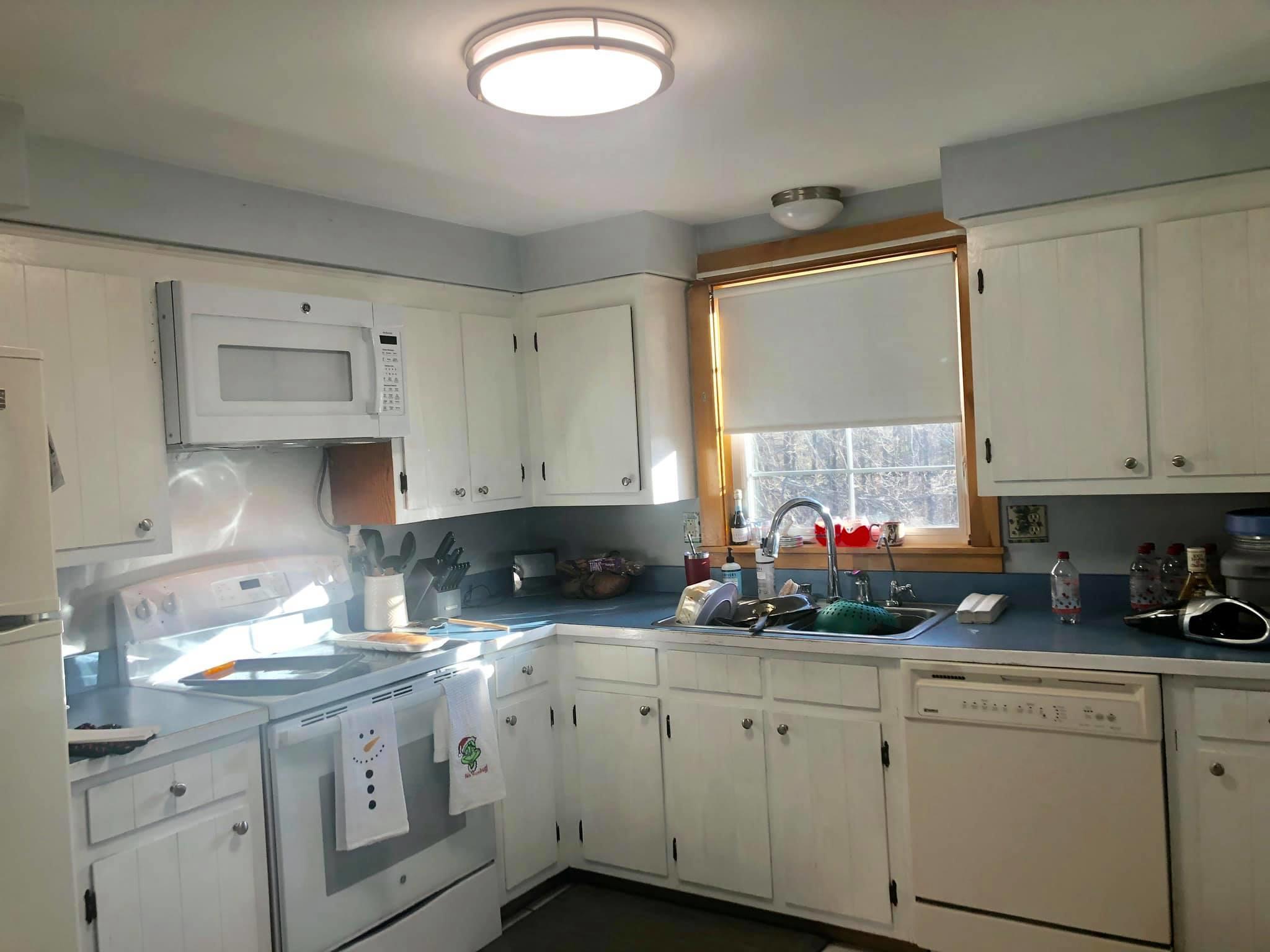 573 River Road Windham, ME 04062 - Photo 5 of 14 5