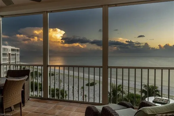 $1,875,000 | 263 Barefoot Beach Boulevard, Unit 605, Bonita Springs, FL 34134