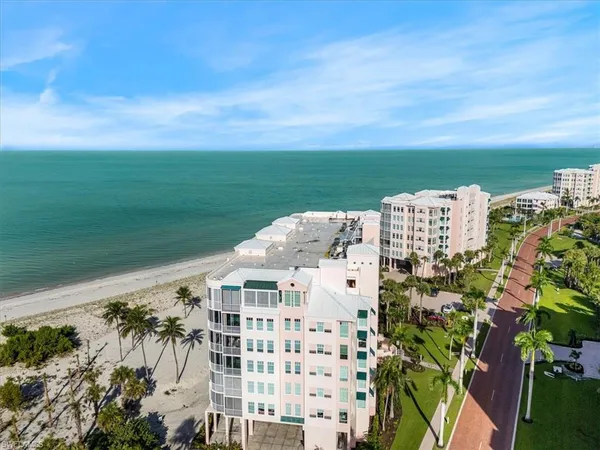 $1,875,000 | 263 Barefoot Beach Boulevard, Unit 605, Bonita Springs, FL 34134