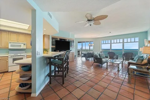 $1,999,000 | 263 Barefoot Beach Boulevard, Unit 605, Bonita Springs, FL 34134
