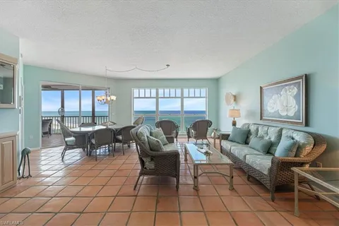 $1,999,000 | 263 Barefoot Beach Boulevard, Unit 605, Bonita Springs, FL 34134