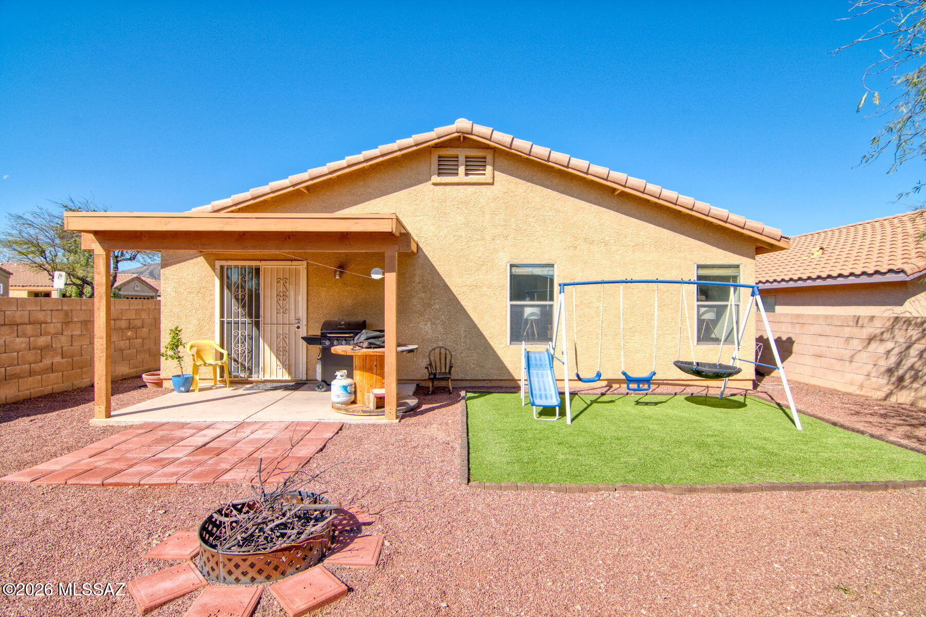 2360 West Golden Hills Road Tucson, AZ 85745 - Photo 35 of 36 Gallery Image 35
