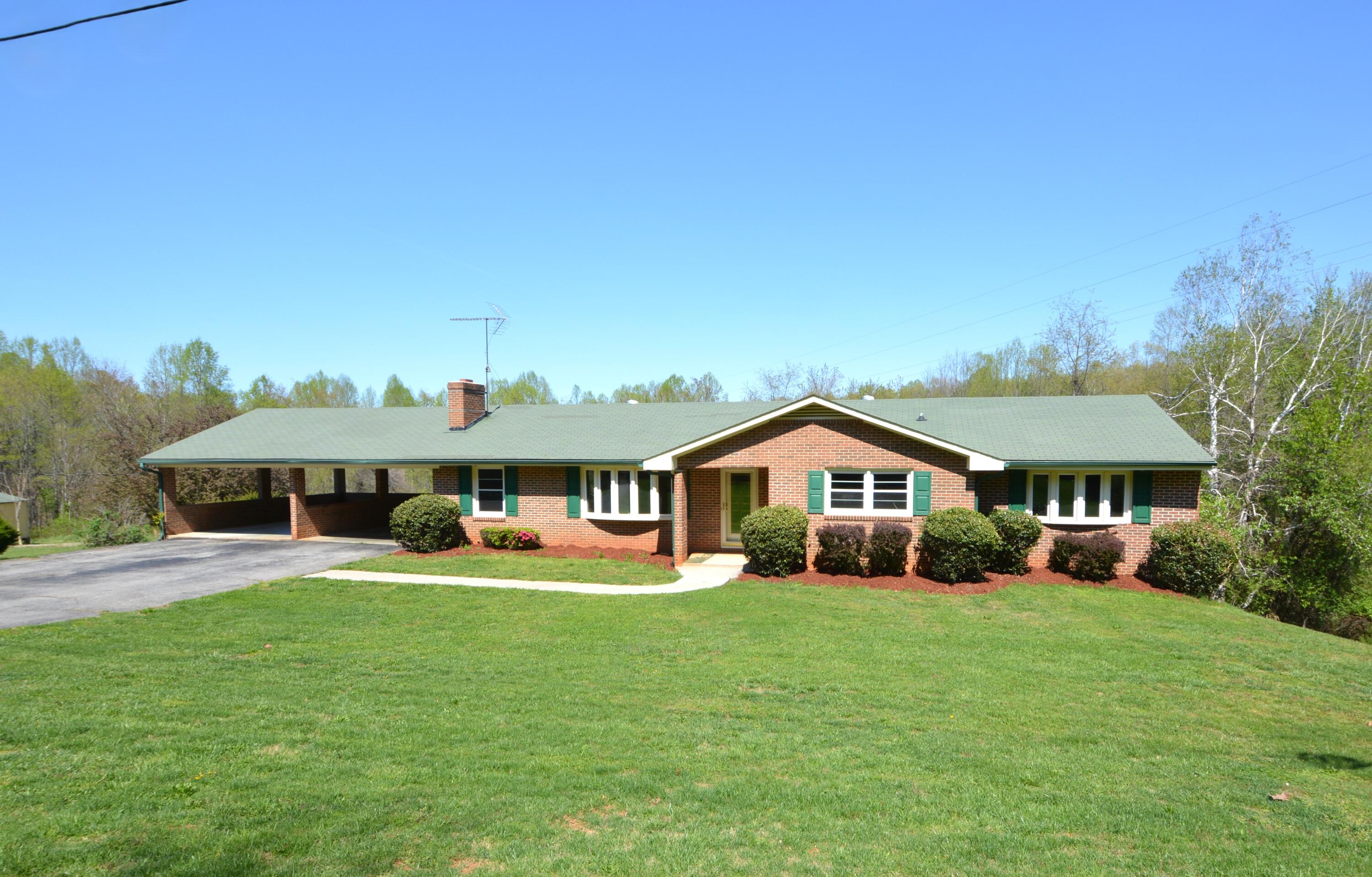 2335 Pleasant Hill Road Ferrum, VA 24088 - Photo 2 of 39 DSC_0028