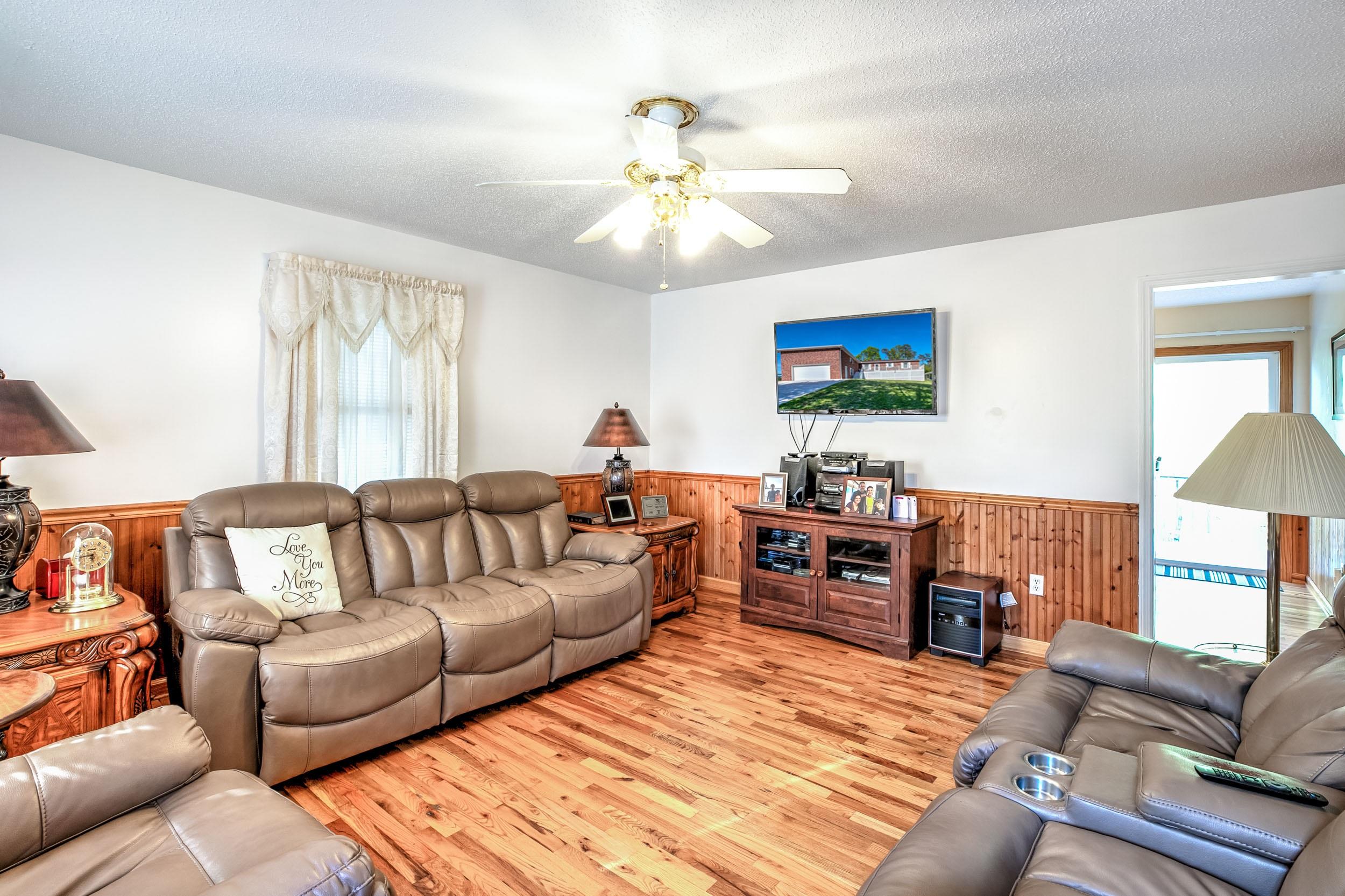 291 McCarty Road La Follette, TN 37766 - Photo 11 of 32 291 McCarty Rd-5 (1)