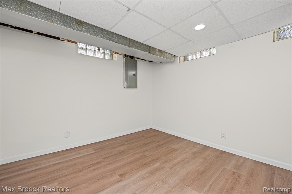 1544 Sheffield Road Birmingham, MI 48009 - Photo 30 of 51