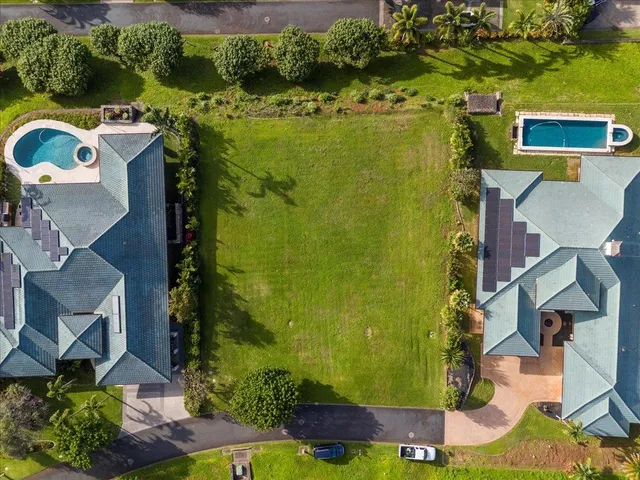 $1,895,000 | 230 Crestview Road, Unit 15, Lahaina, HI 96761