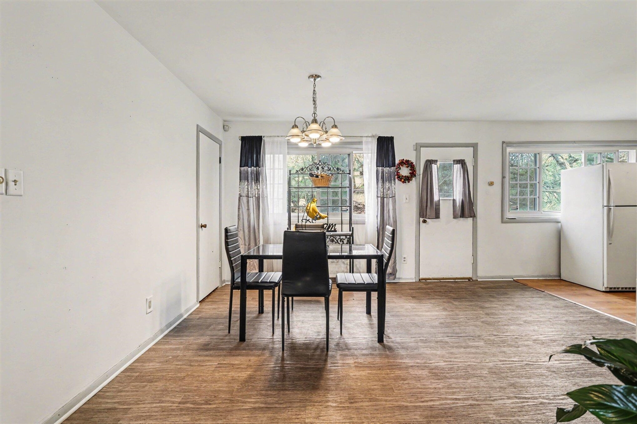 502 Garrison Road Battle Creek, MI 49017 - Photo 7 of 17