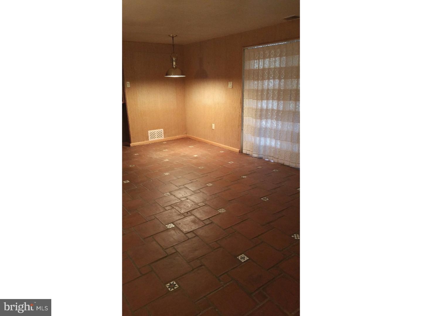 1018 Alpena Road Philadelphia, PA 19115 - Photo 22 of 25 Gallery Image 22