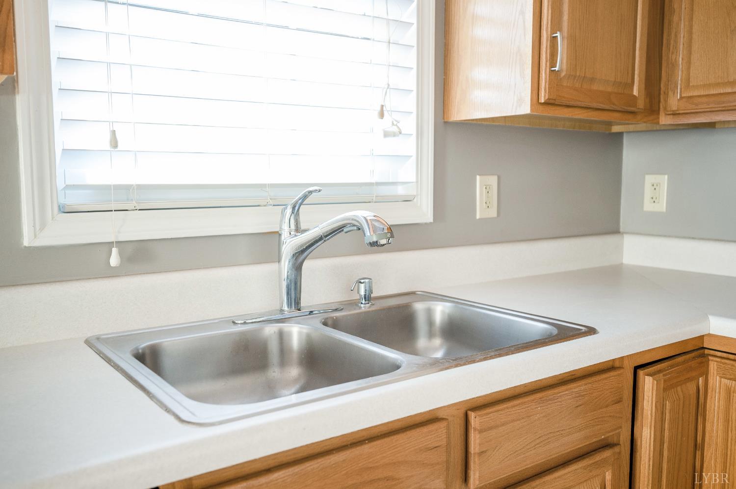 223 Warren Avenue Lynchburg, VA 24501 - Photo 20 of 46