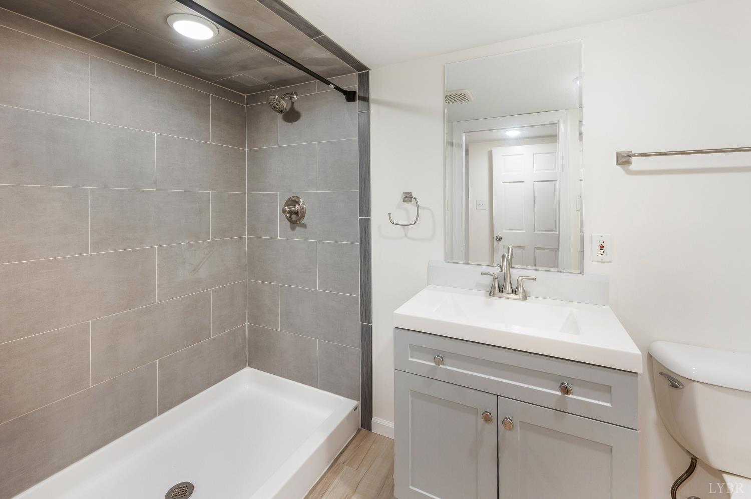 223 Warren Avenue Lynchburg, VA 24501 - Photo 35 of 46