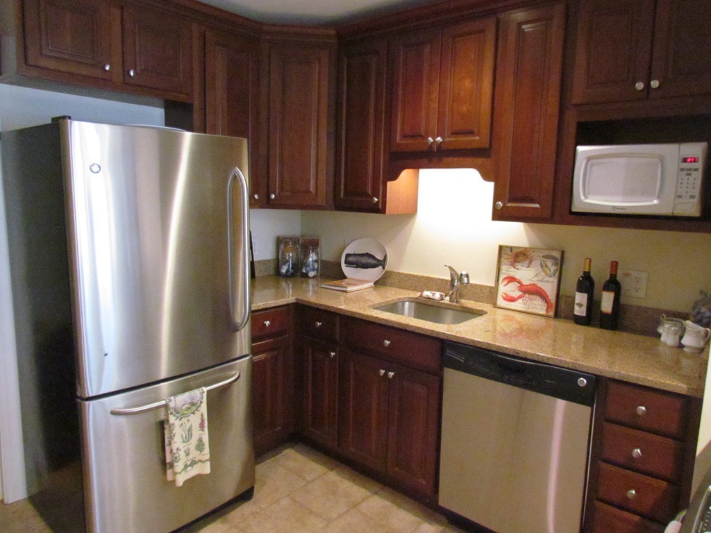 23 Bay State Road, Unit 1 Boston, MA 02215 - Photo 3 of 14 Gallery Image 3
