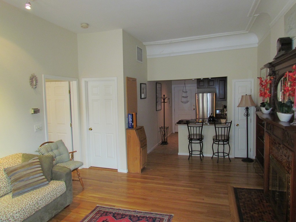 23 Bay State Road, Unit 1 Boston, MA 02215 - Photo 6 of 14 Gallery Image 6