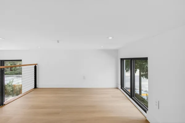 a view of an entryway with furniture