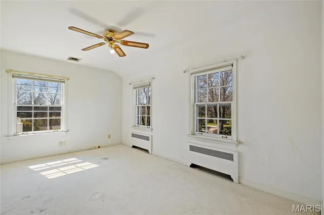 $1,390,000 | 910 Kent Road, Ladue, MO 63124